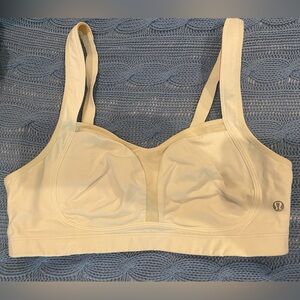 Lululemon white sports bra running athletic 34? Please read